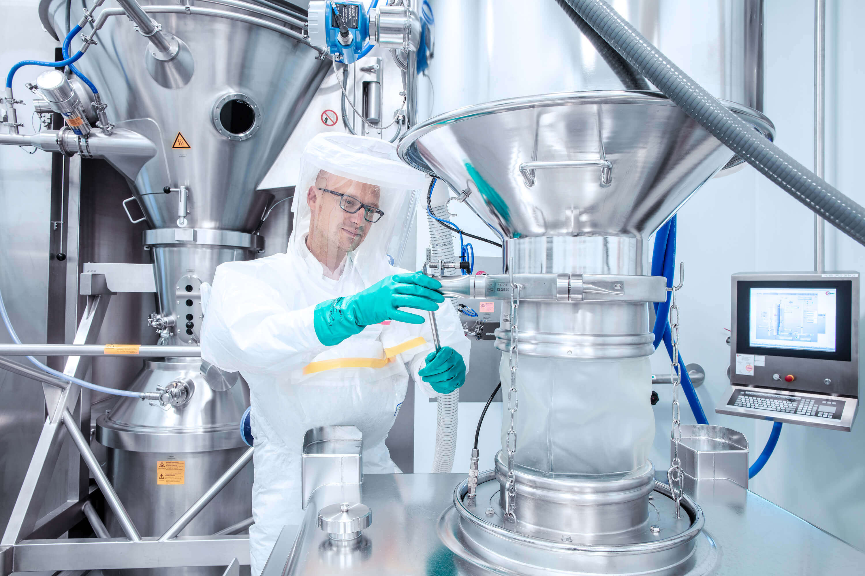 Worker at the machine